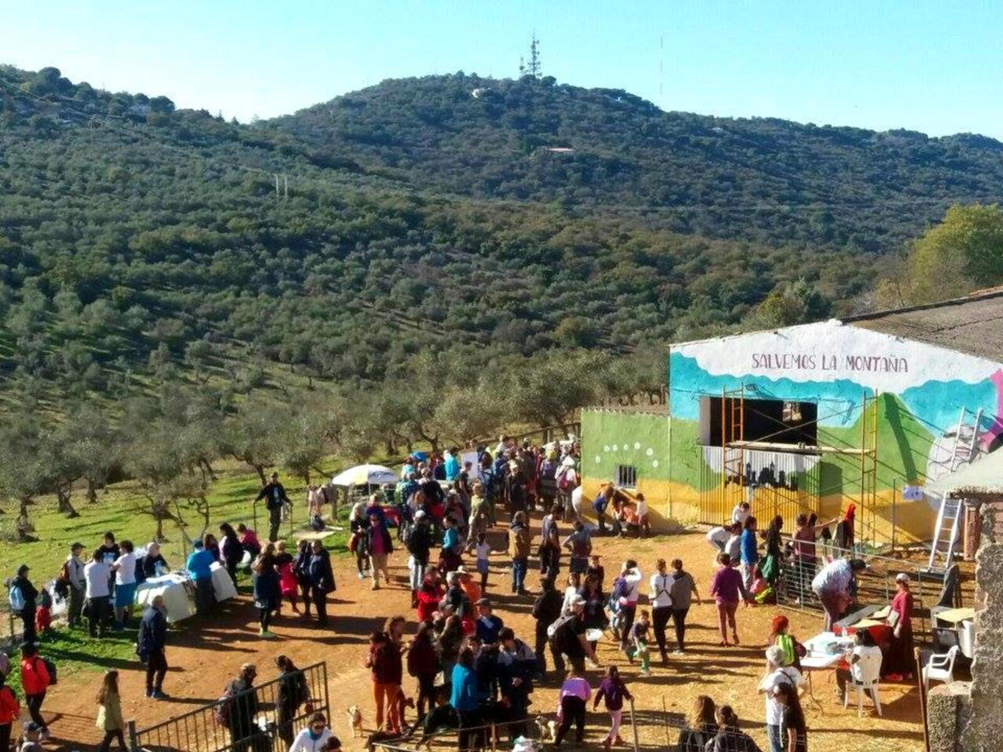 Encuentro senderista Salvemos la Montaña